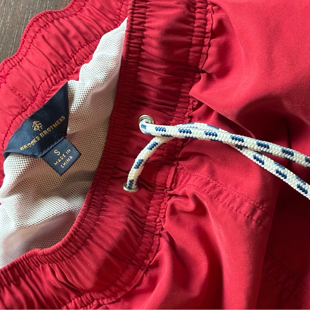 Brooks Brothers Men’s Swim Shorts | Classic Logo | Mesh Lining | Elastic Waist